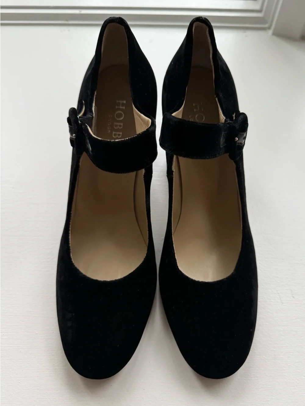 Hobbs London Aurora Velvet Mary Jane Block Heel Pumps